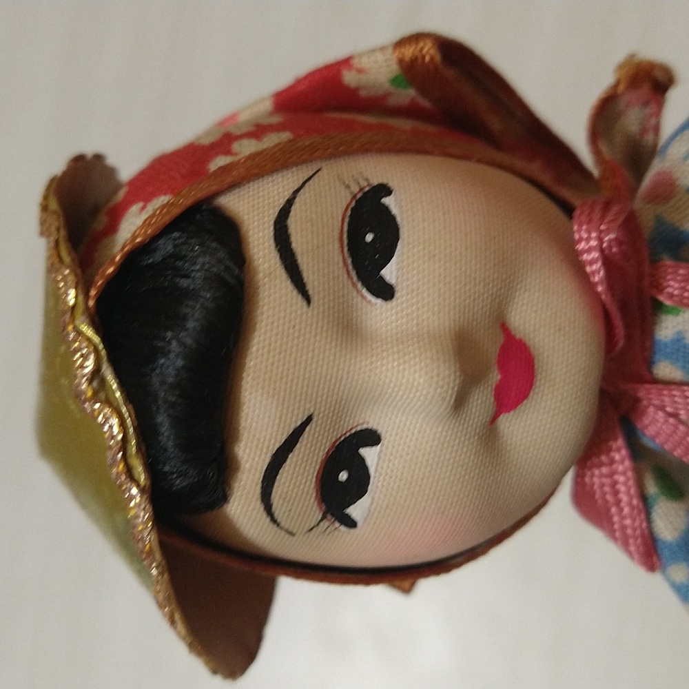 Vintage Chinese Doll, Asia Doll, Wood Doll, Chinese Retro Doll - Picture 5 of 5